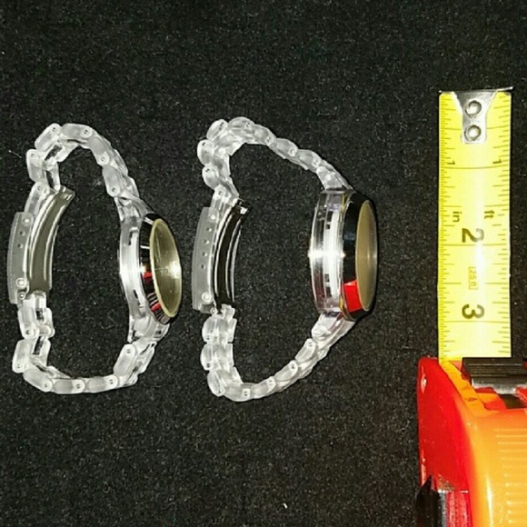 Beautiful his and hers light watches - Picture 2 of 4